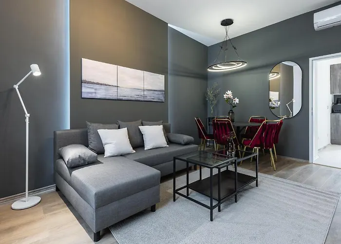 Newley Renovated Apartment Next To Hannovermarkt