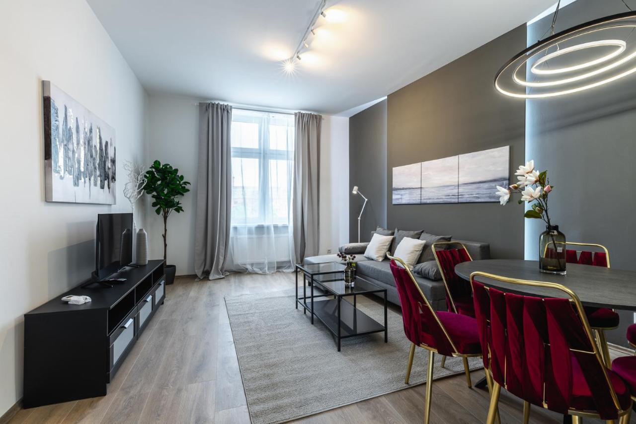 Newley Renovated Next To Hannovermarkt